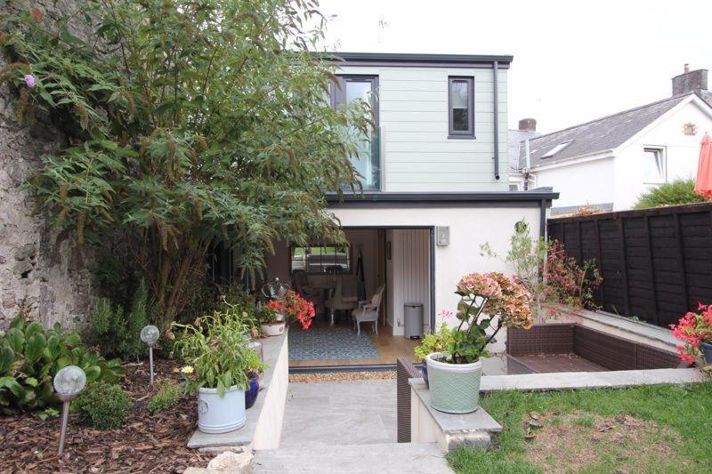 Beautiful Cottage In Cowbridge Exterior photo